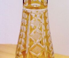 Antik Ludwig Moser & Söhne, Cseh iparművészeti alkotás. Metszett kristály parfümös üveg, Bohemia