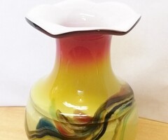 Fodros szájú multicolor Muránói váza Olaszországból. Hibátlan különlegesség