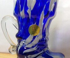 Glashütte Mundgeblasen csizma forma fúvott váza kék-fehér márványos mintázattal.