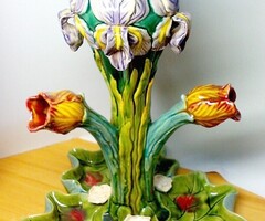 Tulipános majolika váza, egyedi különlegesség