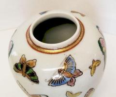 Pillangós retró japán Satsuma porcelán váza. Hibátlan különlegesség.