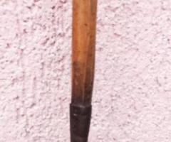 Antik ívelt markolatos sétapálca, természetes gőzölt fából
