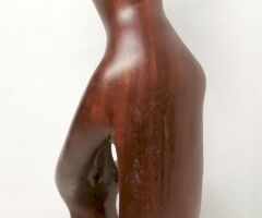 Art deko kézműves ritkaság. faragott keményfa szobor.Anyai szeretet
